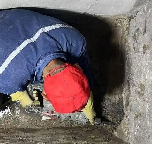 渔薪镇电缆沟堵漏