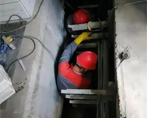 渔薪镇电缆沟堵漏